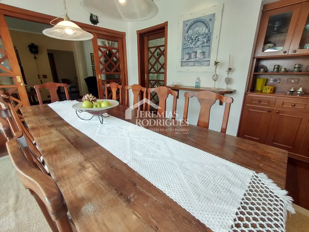 Casa com 4 dormitórios, 380 m² - Condomínio Jardim Véu da Noiva - Campos do Jordão/SP