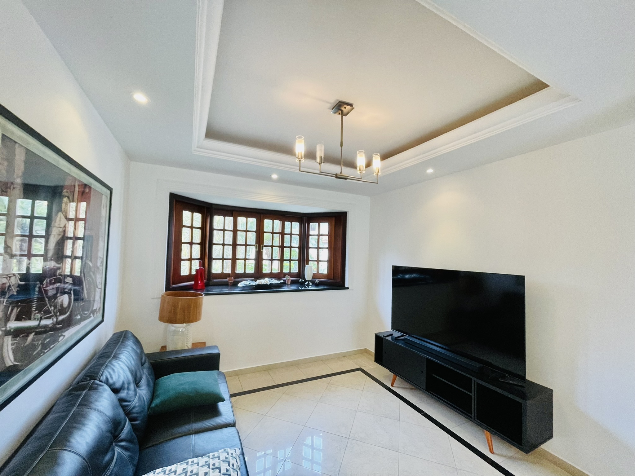 Casa para venda e locação com 4 dormitórios no Condomínio Taubaté Village em Taubaté/SP