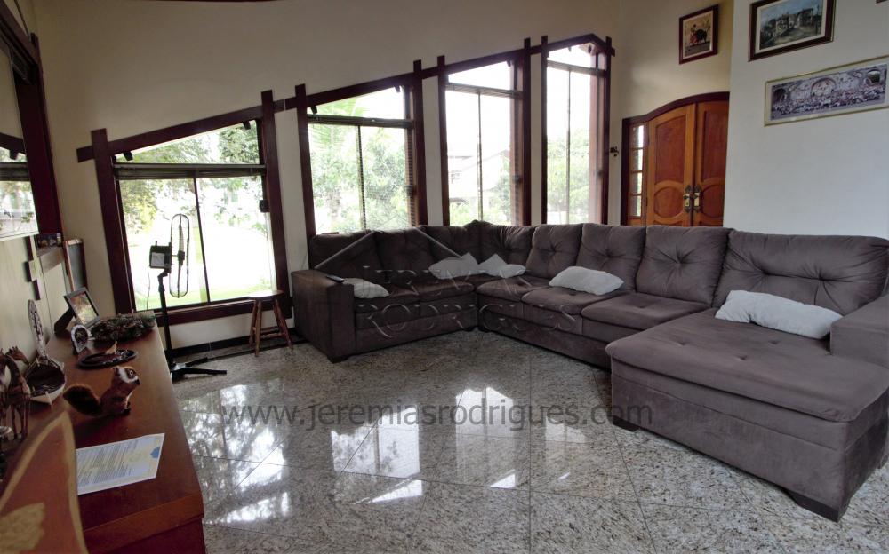 Casa à venda por R$ 1.350.000,00 - Taubaté/SP