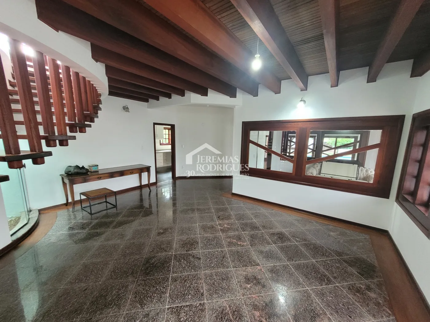 Casa com 4 dormitórios, 330 m² - Condomínio Village Paineiras- Pindamonhangaba/SP.