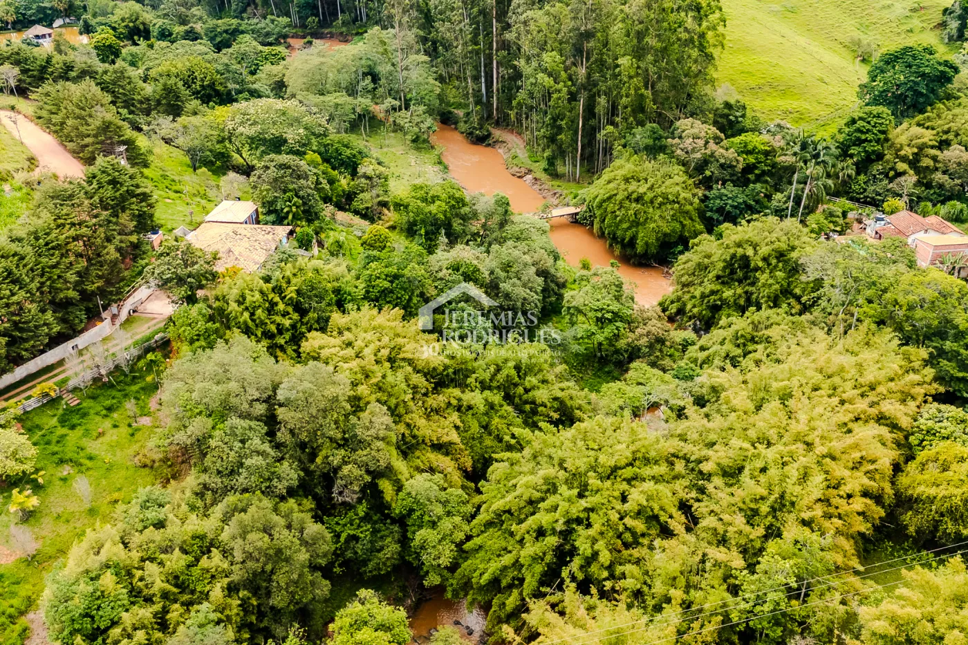 Casa à venda por R$ 6.200.000,00 - Cunha/SP