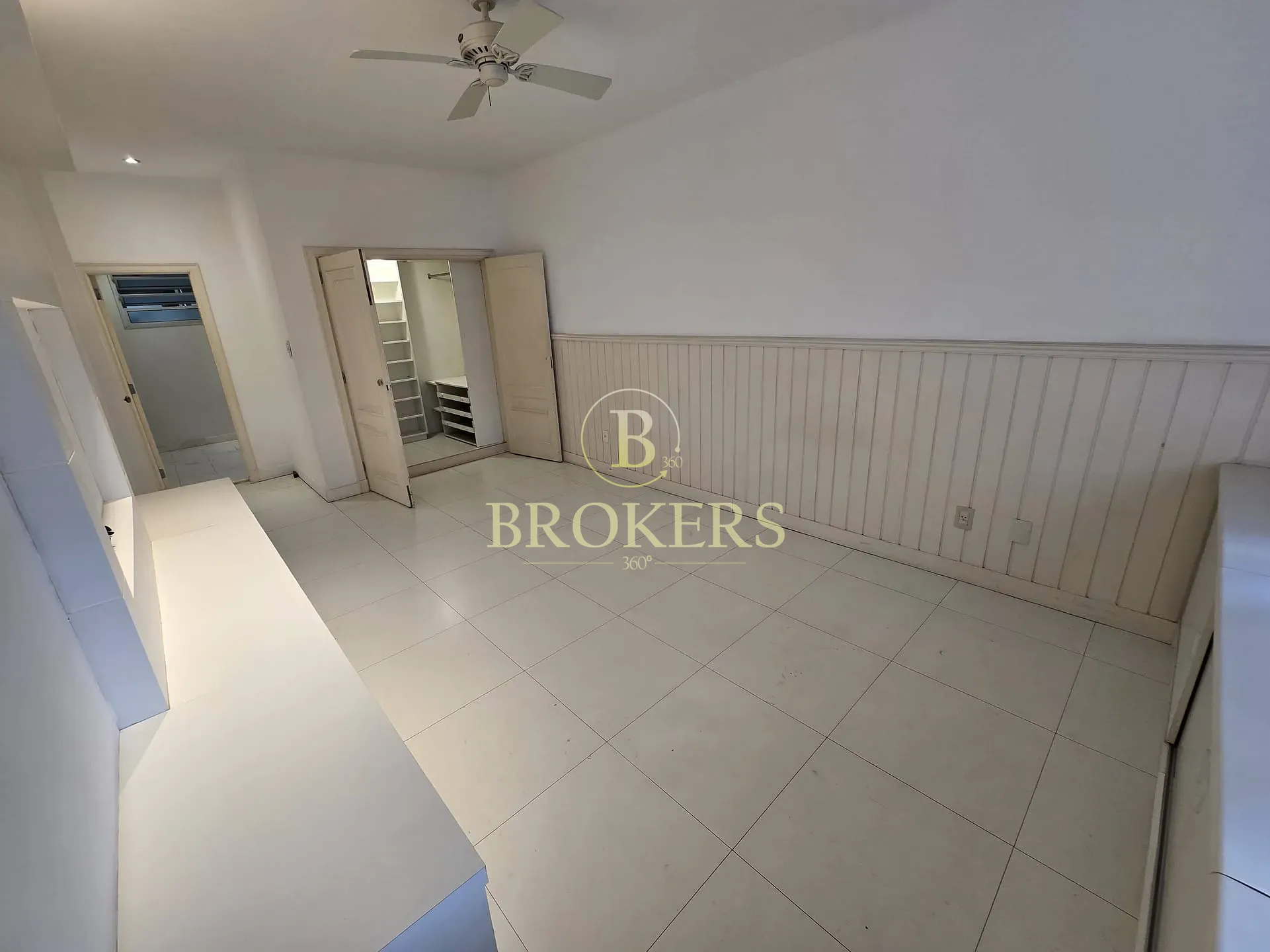 Apartamento garden à venda, Praia do Flamengo, varanda interna, salão em múltiplos ambientes, 3 qua