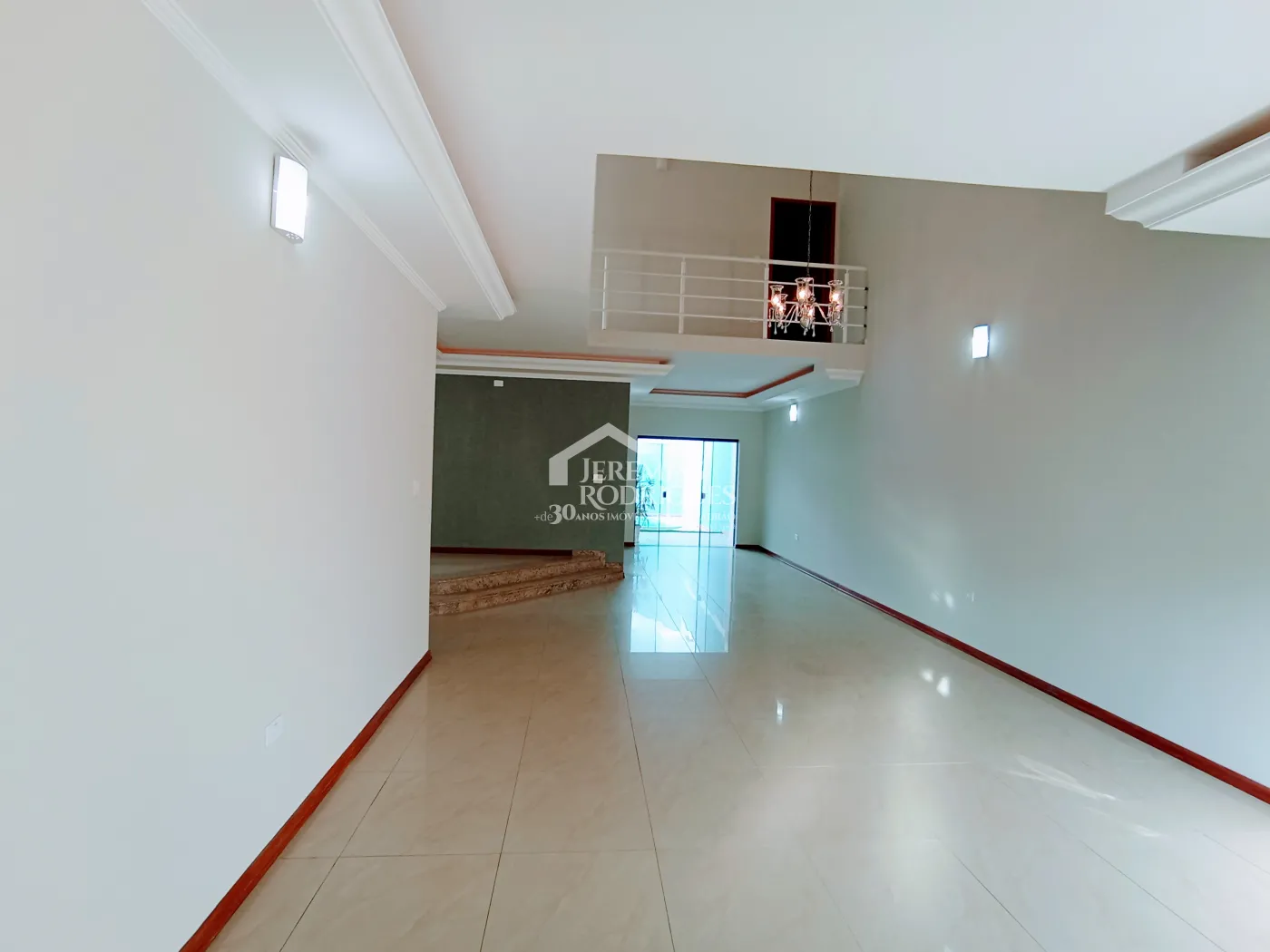 Casa para venda e locação com 4 dormitórios no Condomínio Campos do Conde I em Tremembé/SP