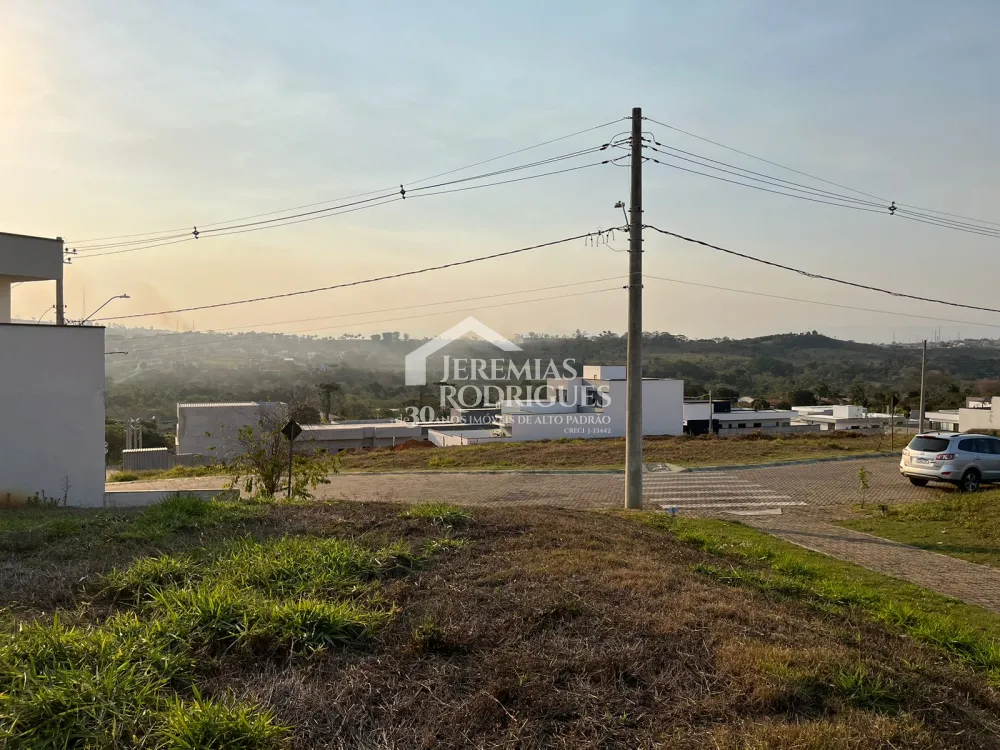 Terreno com 540 m² - Condomínio Quinta das Palmeiras - Taubaté/SP.