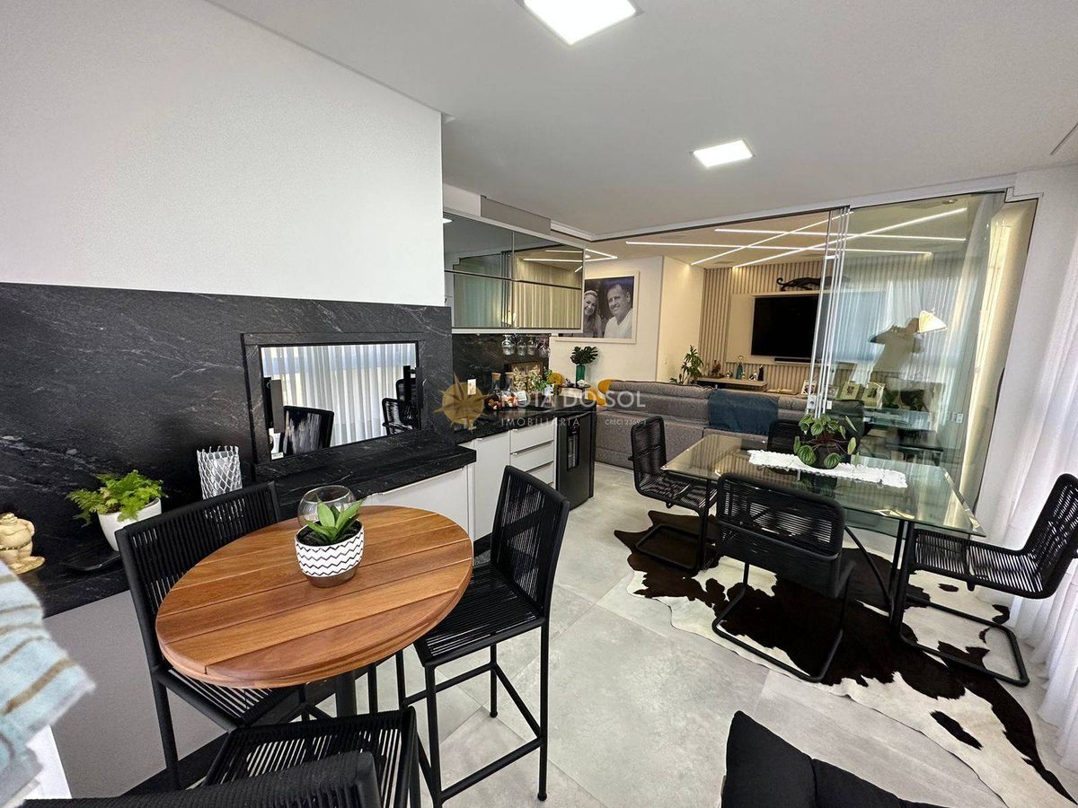 Sole del Mare Apartamento 3 Suítes e 2 vagas na Meia Praia