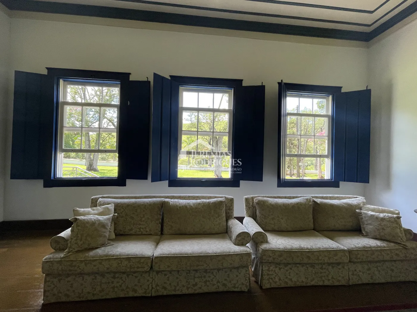 Fazenda com 12 dormitórios - Taubaté/SP