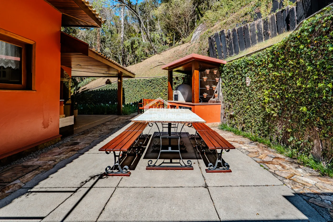 Casa para venda no Condomínio Recanto do Fojo em Campos do Jordão/SP