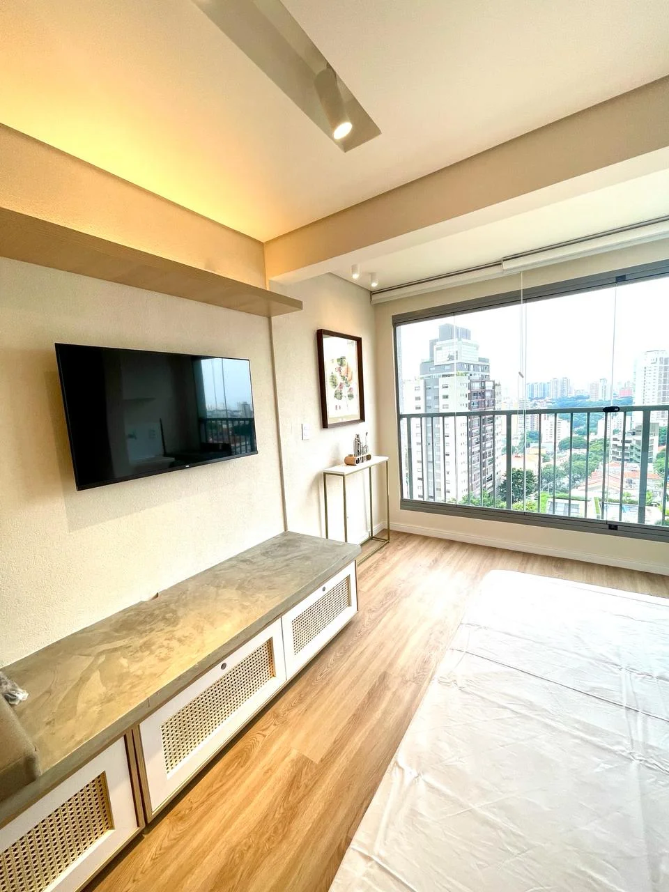 Vila Mariana | Studio mobiliado a 500 m do Metrô Ana Rosa | Cyrela