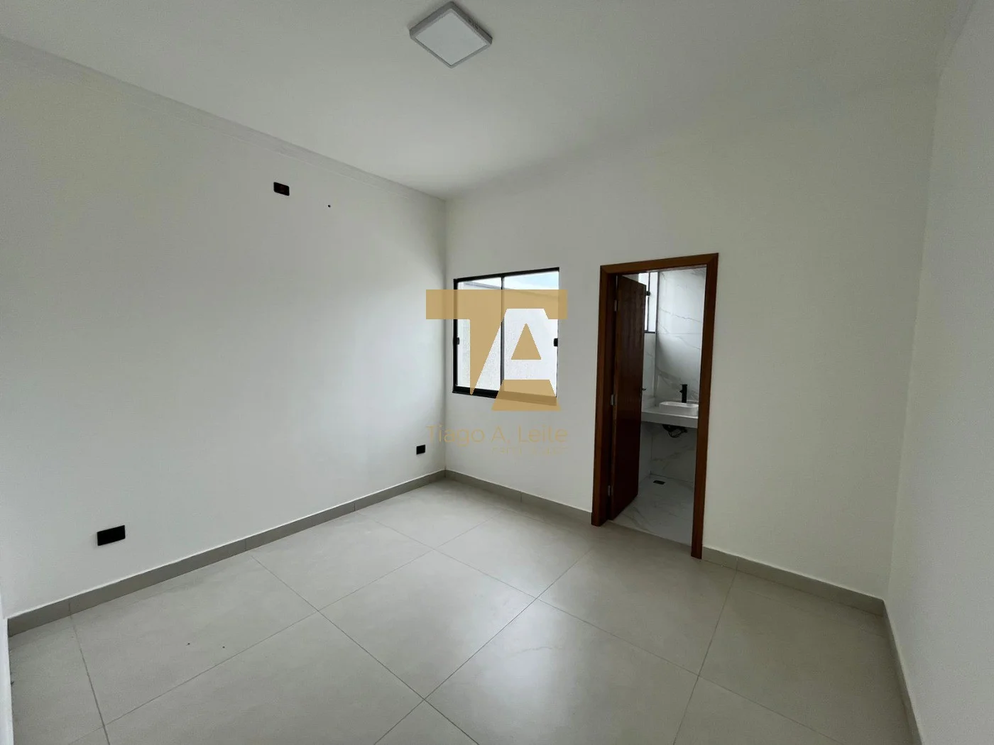 Casa à venda – Residencial Santa Clara | Pindamonhangaba/SP
