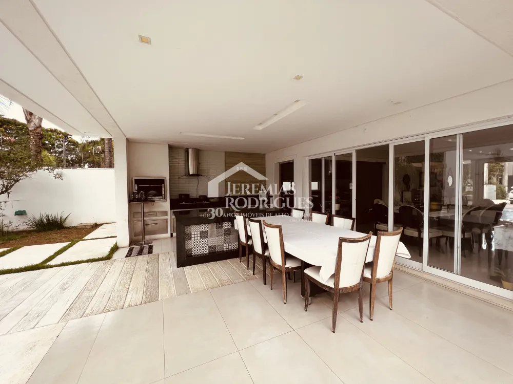 Casa com 6 quartos, 500 m² - Taubaté Village - Taubaté/SP