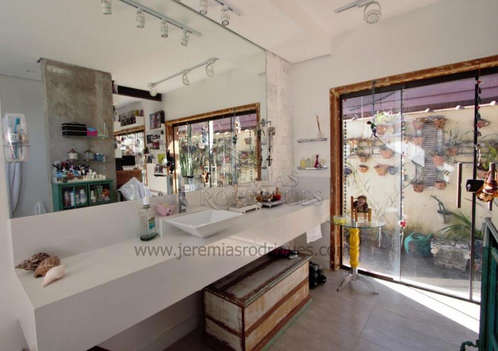 Casa à venda por R$ 2.200.000,00 - Tremembé/SP