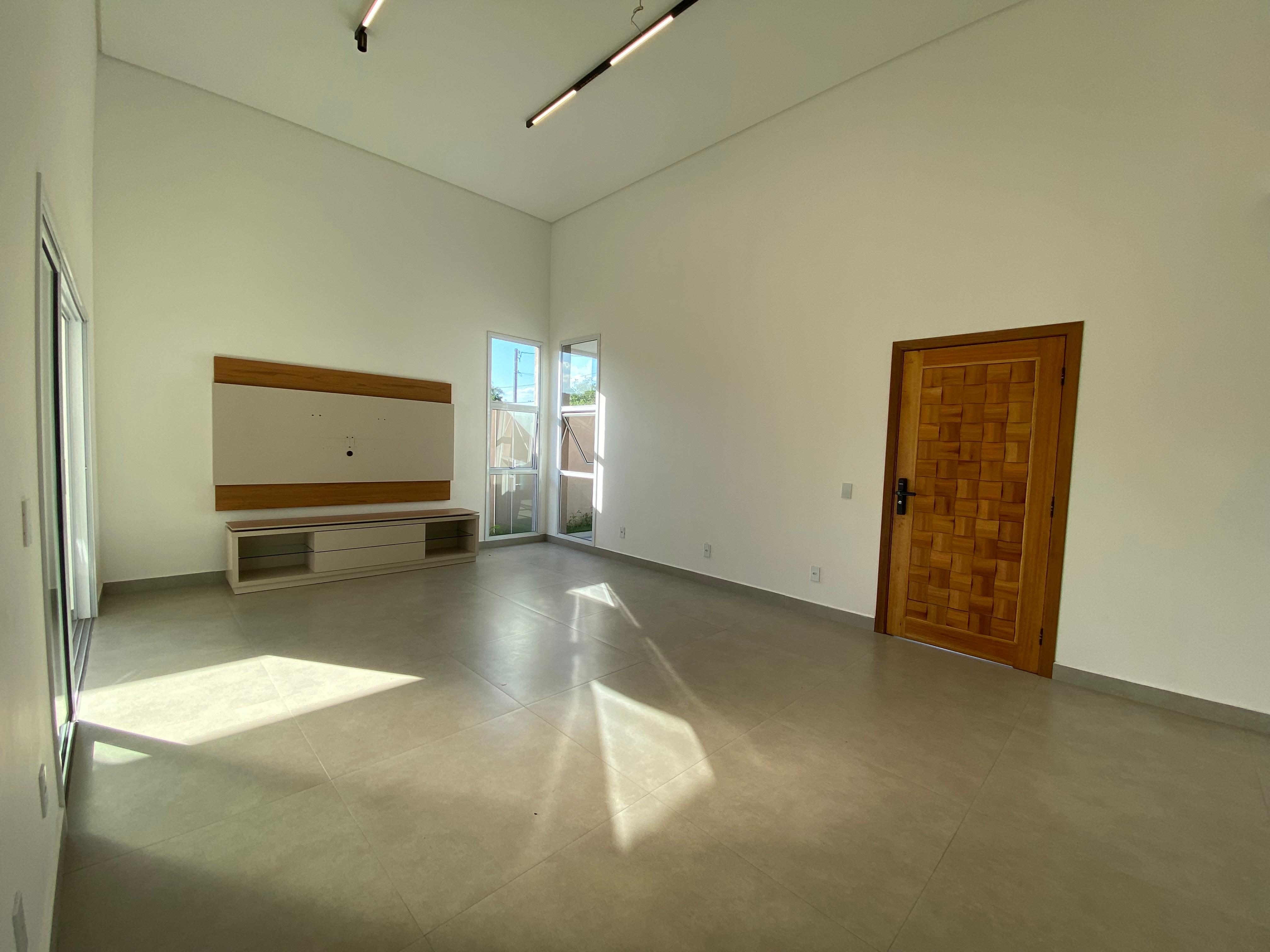 Casa para venda com 3 suítes no Condomínio Village Splendore em Pindamonhangaba/SP