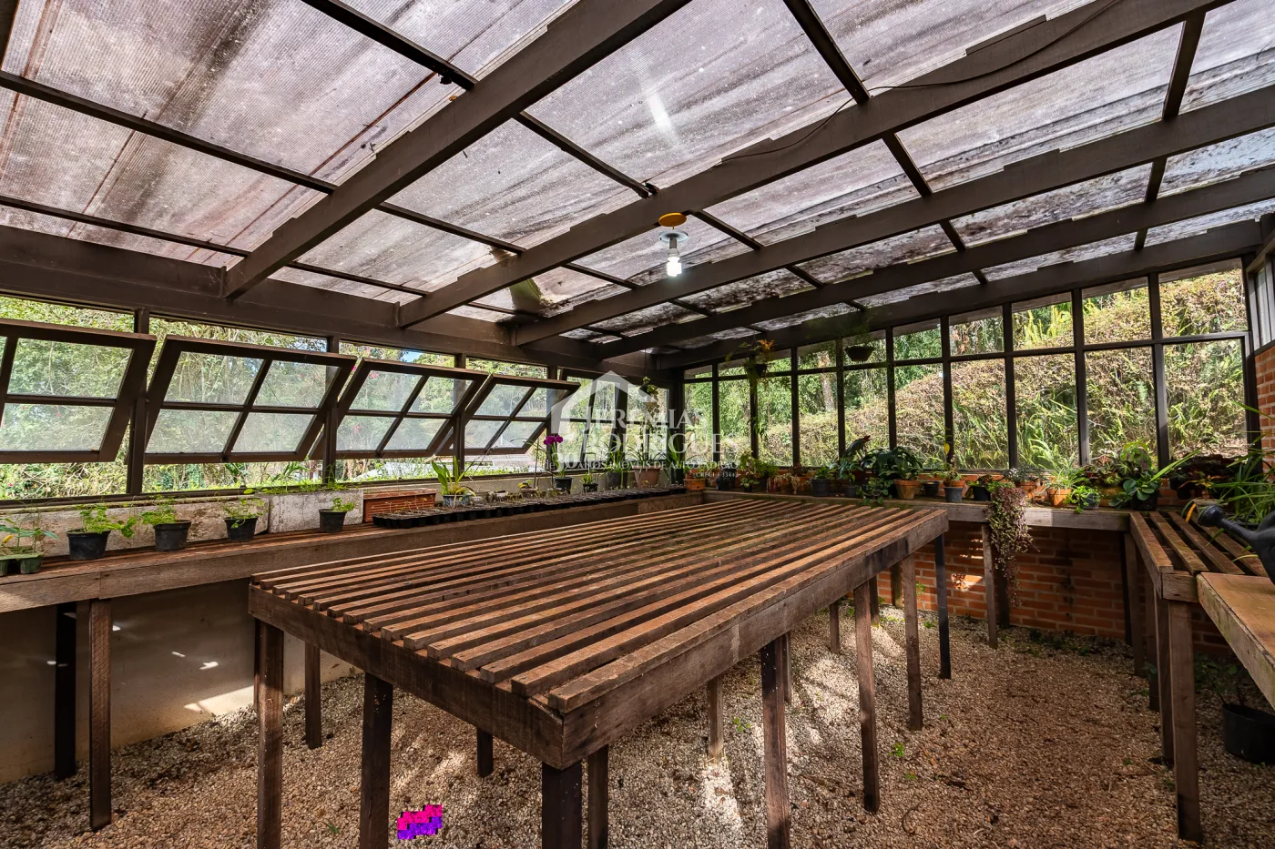 Casa com 7 suítes, 770 m² - Pedra do Fogo - Campos do Jordão/SP.