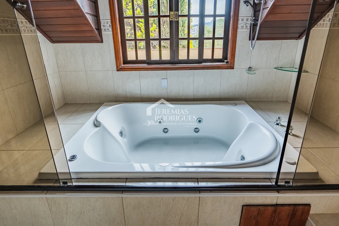 Casa com 4 dormitórios, 450 m² - Atalaia - Campos do Jordão/SP