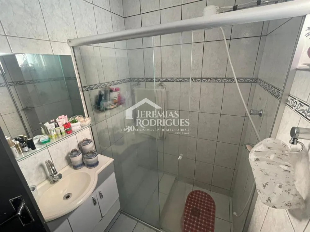 Casa com 4 dormitórios, 160 m² - Chácara do Visconde - Taubaté/SP