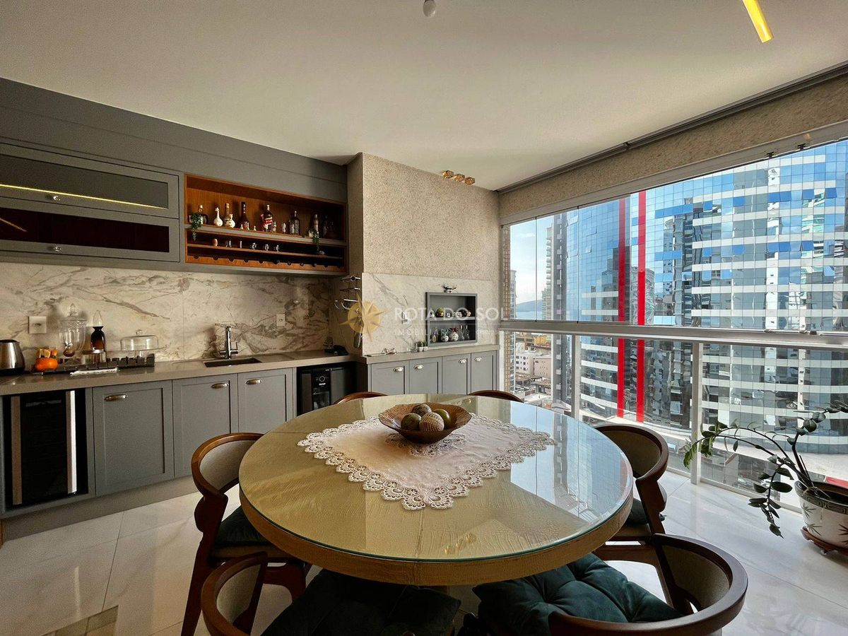 Montpellier apartamento 4 suítes e 3 vagas na Meia Praia — foto 13