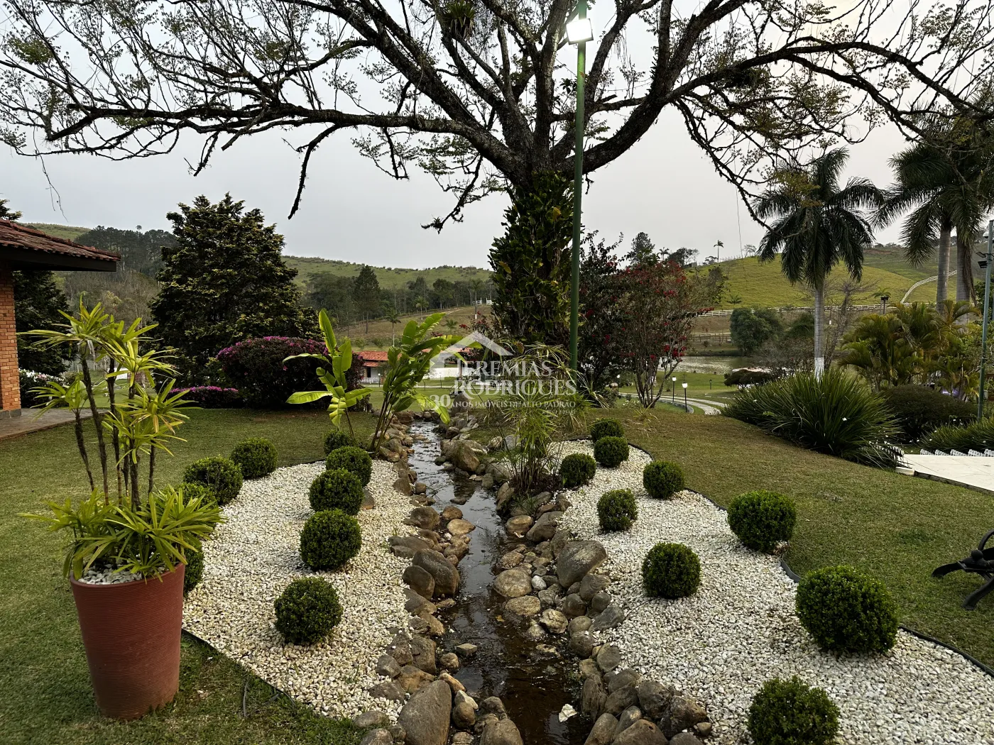 Haras à venda com 112.500 m² em Santa Isabel/SP.