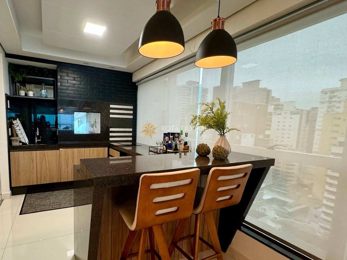 Imperial Palace Apartamento 5 Suítes Meia Praia Itapema SC — foto 6