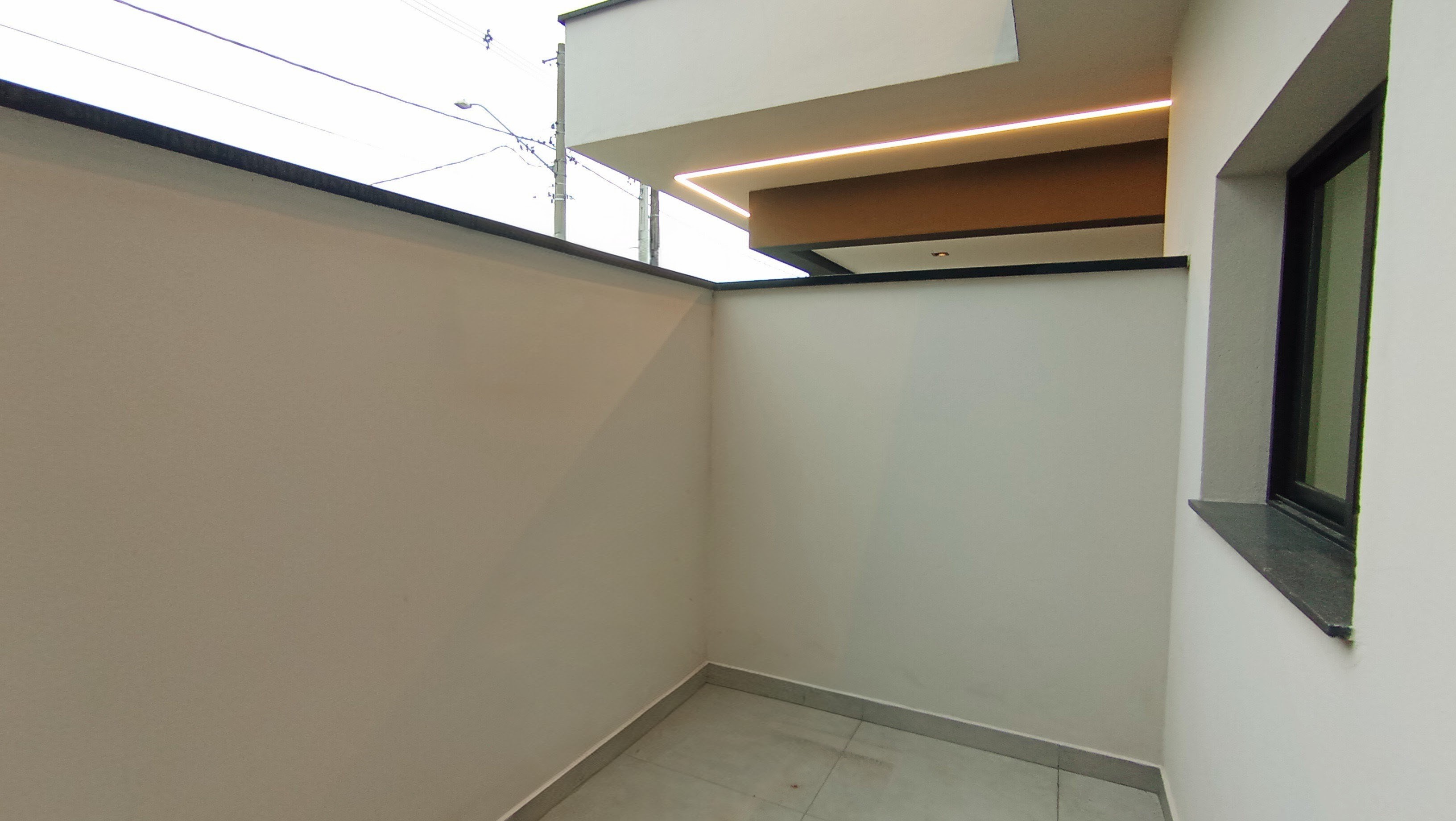 Casa à venda com 4 suítes no Condomínio Green Park em Taubaté/SP. 