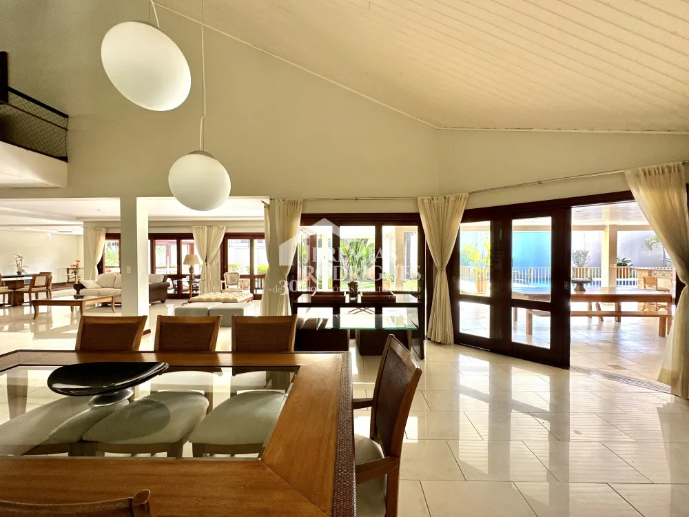 Casa com 4 quartos, 617 m² - Condomínio Taubaté Village - Taubaté/SP