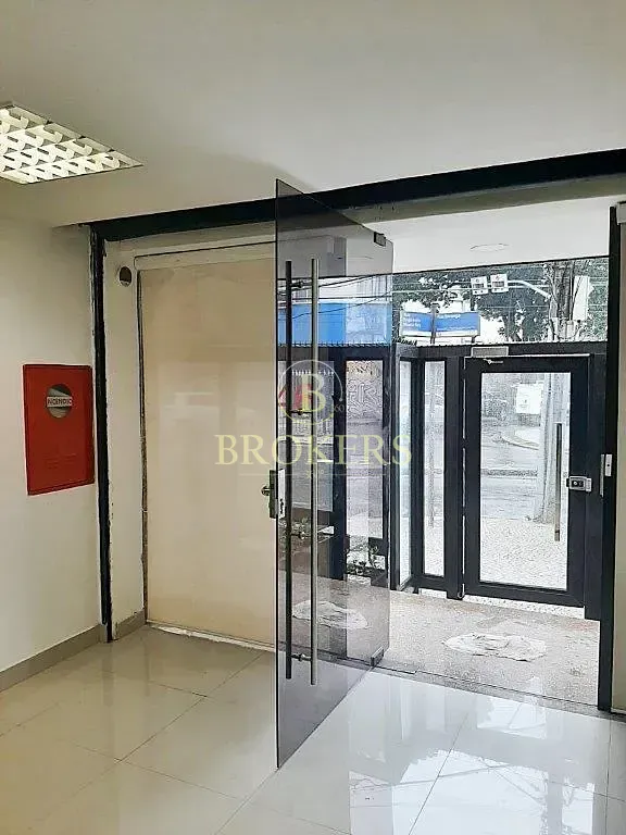 Edifício corporativo independente em localização estratégica de Laranjeiras