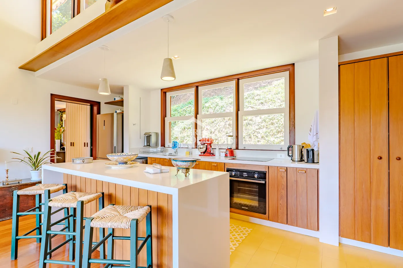 Fazenda à venda com 3.389.000,00 m² em Piraí/RJ.