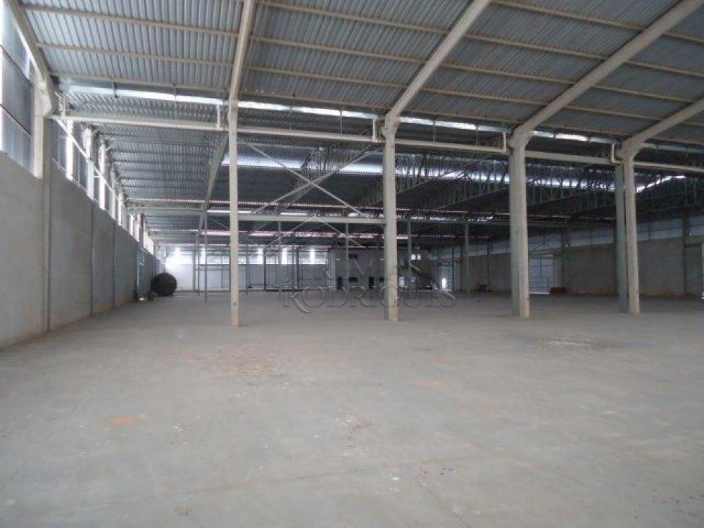 Galpão comercial para alugar em  Pindamonhangaba/SP