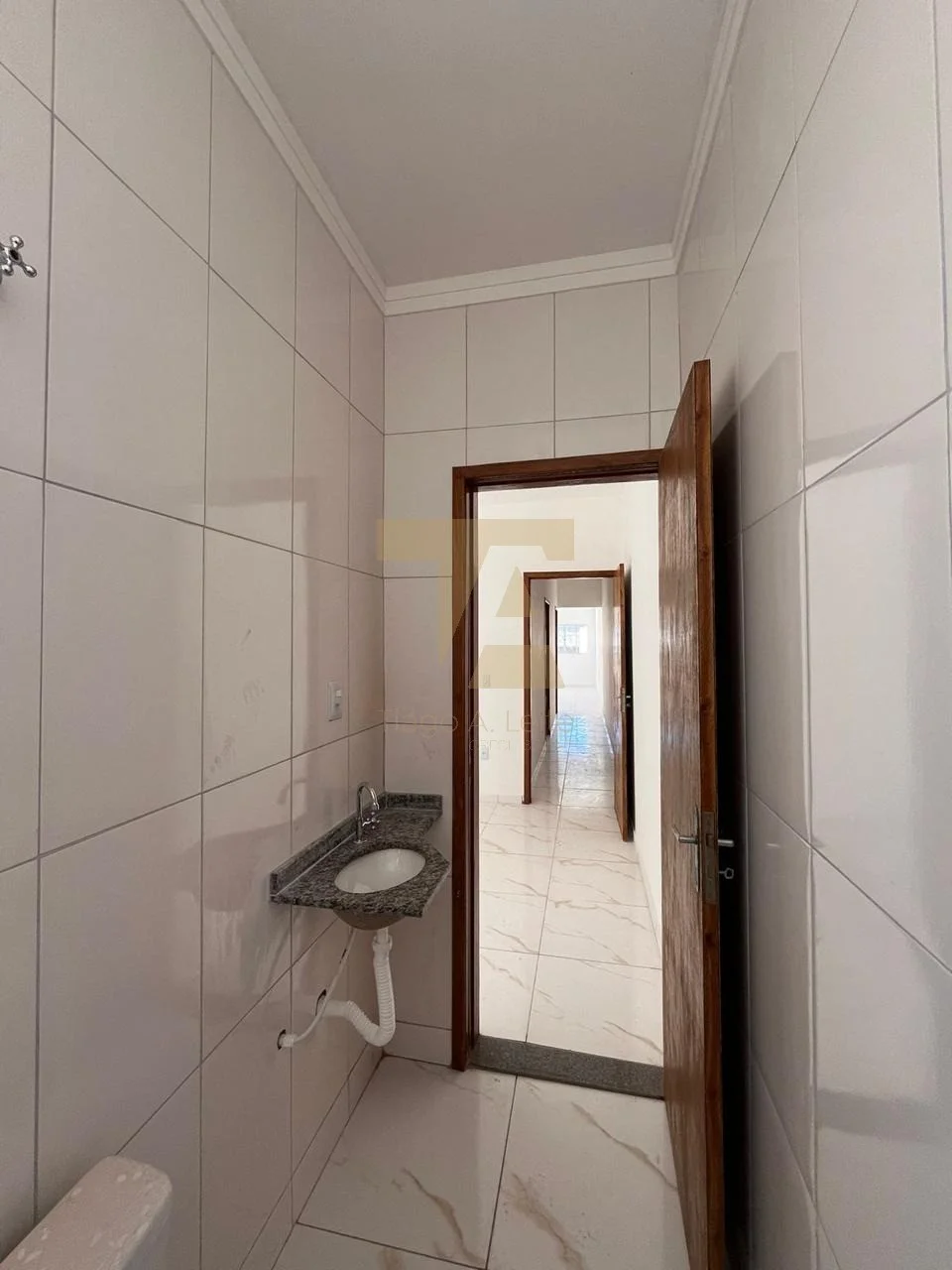 Casa térrea à venda no Vista Alegre – 2 dormitórios com suíte, Pindamonhangaba/SP