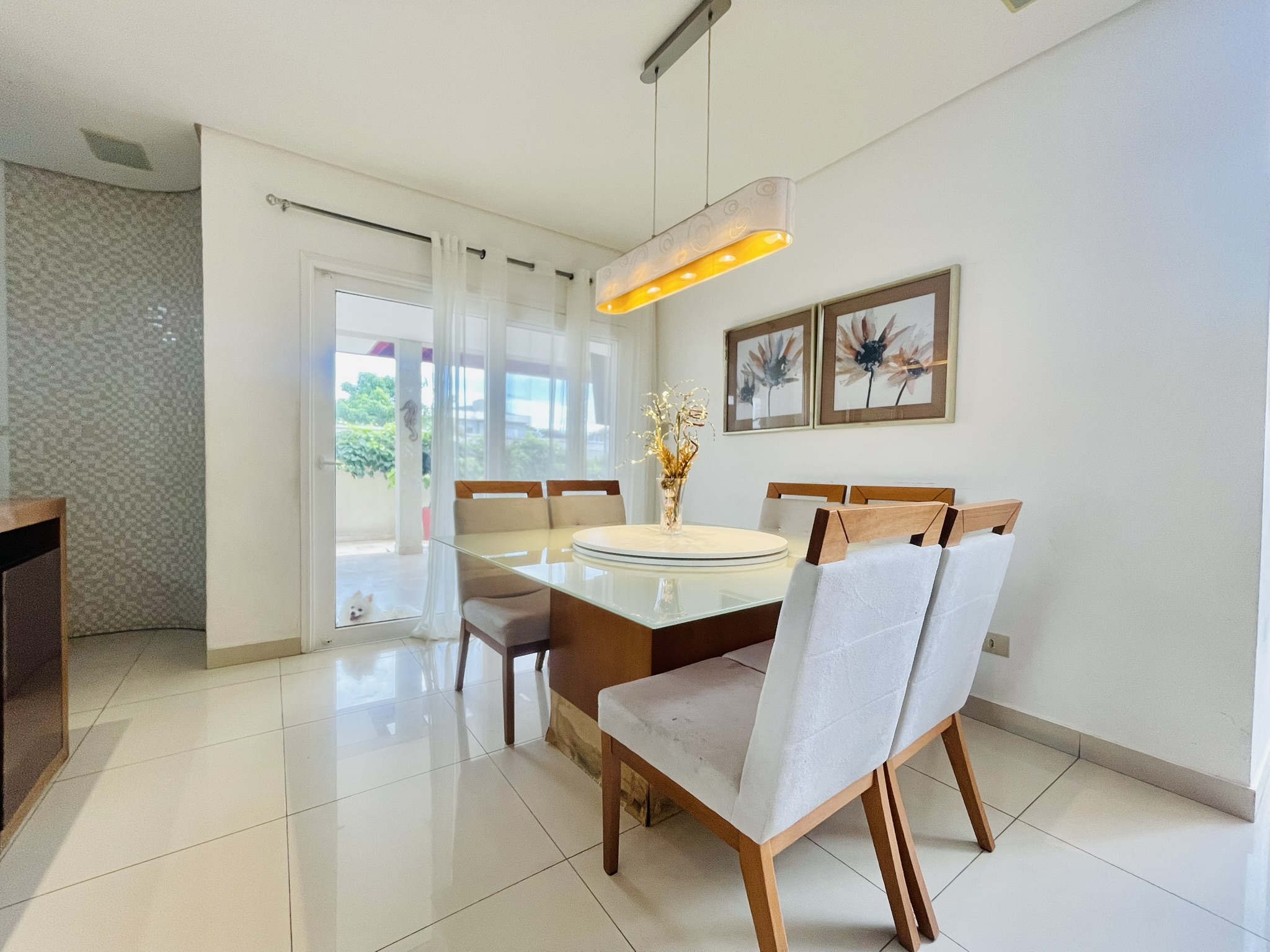 Casa para venda com 4 dormitórios no Condomínio Campos Do Conde I em Tremembé/SP