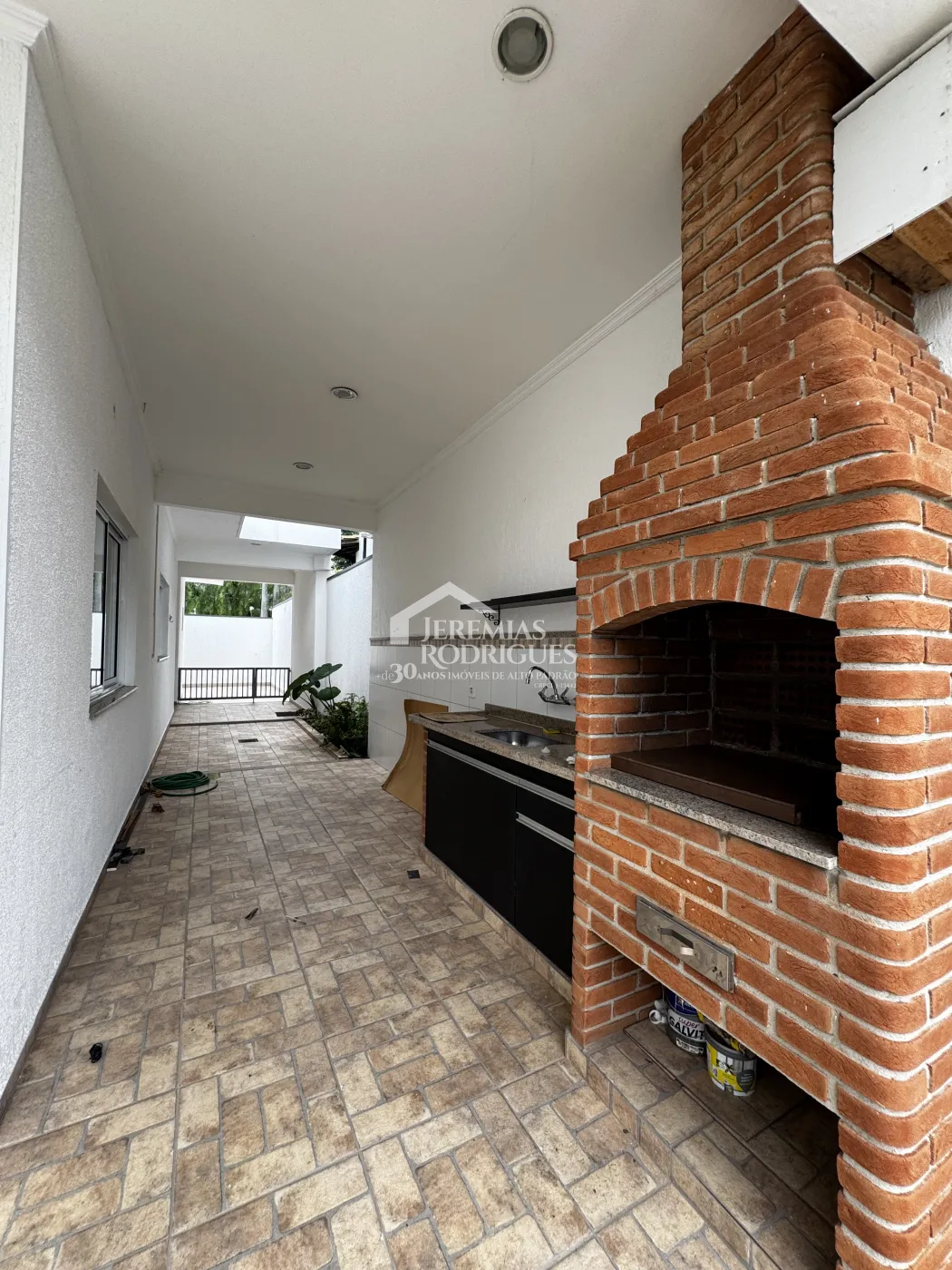 Casa para venda e locação com 3 suítes no Condomínio Real Ville em Pindamonhangaba/SP