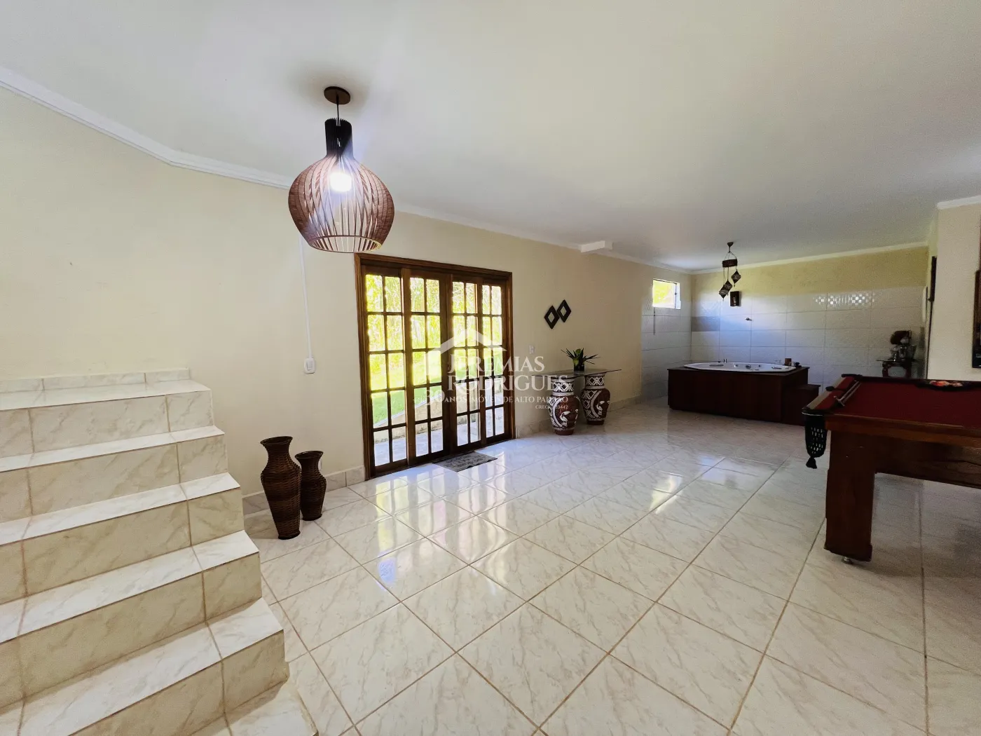 Chácara com 2 casas e 7 suítes - Loteamento Cortina D´Ampezzo - Santo Antônio do Pinhal/SP