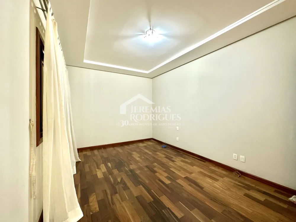 Casa com 4 quartos, 617 m² - Condomínio Taubaté Village - Taubaté/SP