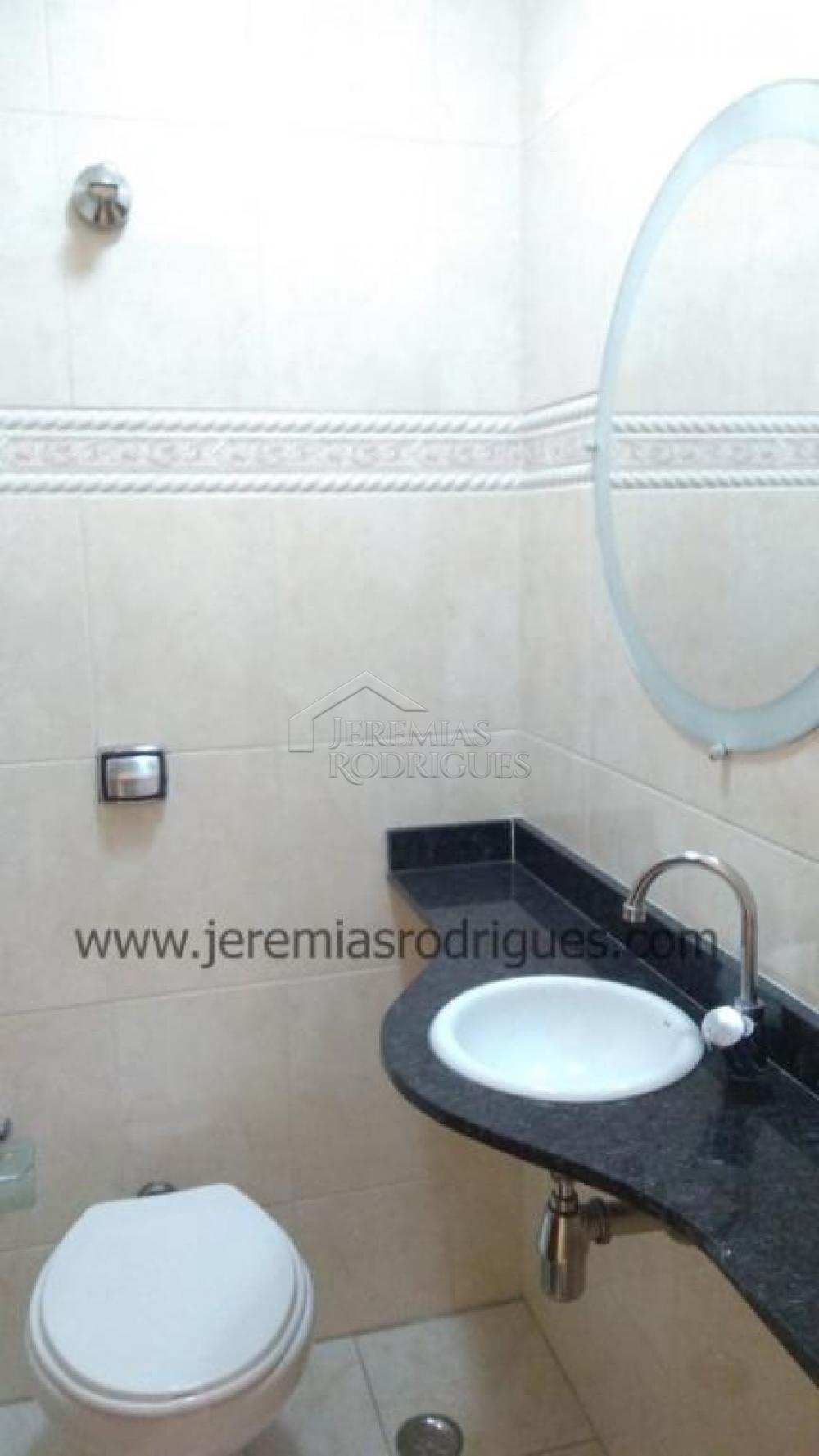 Apartamento à venda com 3 dormitórios, 146 m² no Edifício Olímpia em Taubaté/SP. 