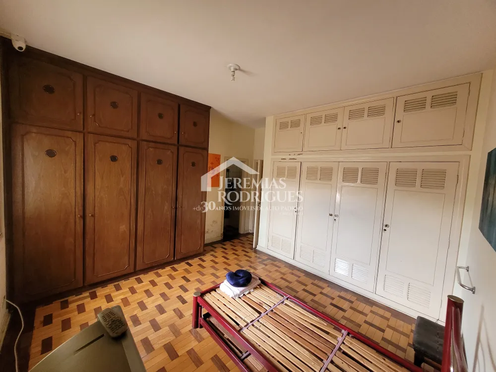 Casa com 3 quartos, 260 m², venda por R$ 1.050.000- Jardim Maria Augusta - Taubaté/SP