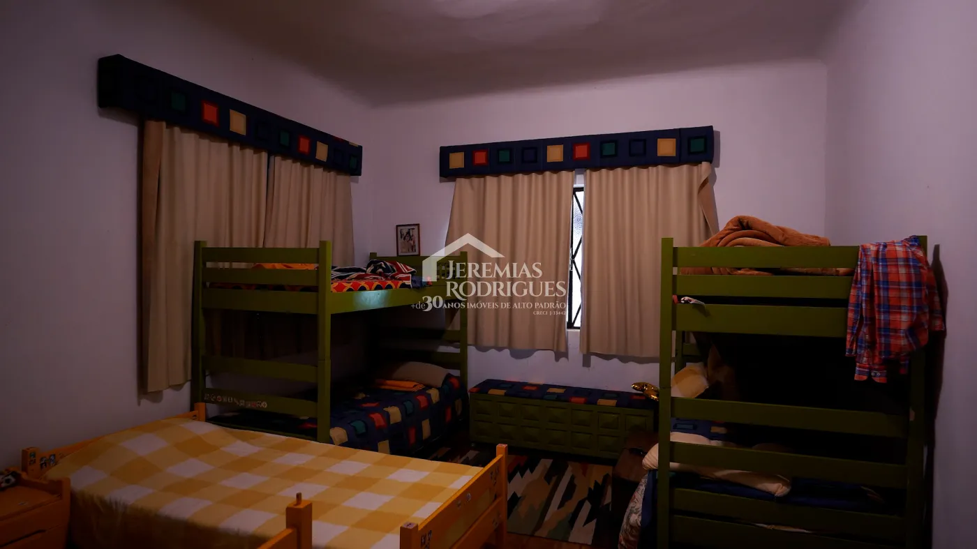 Fazenda à venda com 2.544 hectares em Santa Branca/SP.