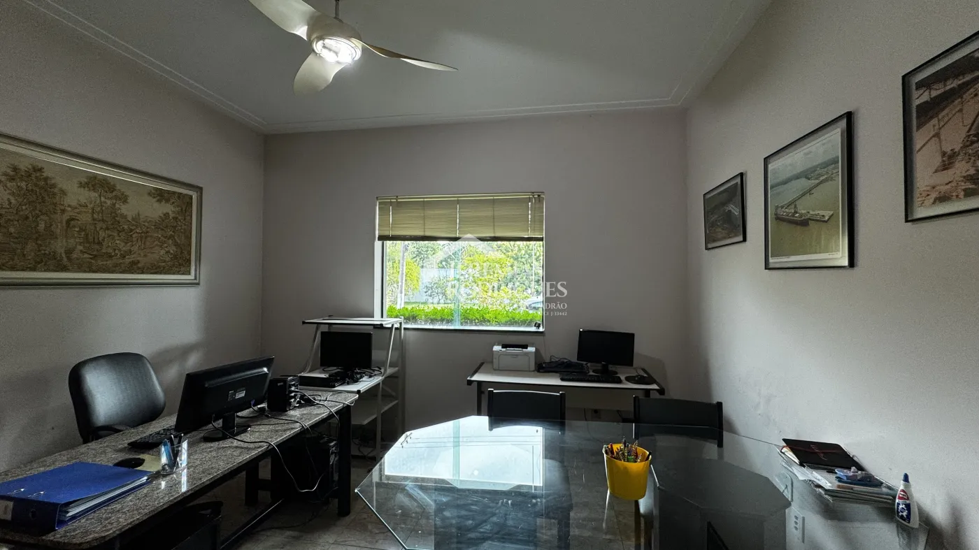 Casa à venda com 6 dormitórios no Condomínio Vale do Sol em Tremembé/SP