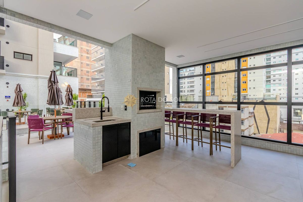 Fiori Del Mare Apartamento 3 Suítes e 2 Vagas em Meia Praia Itapema SC