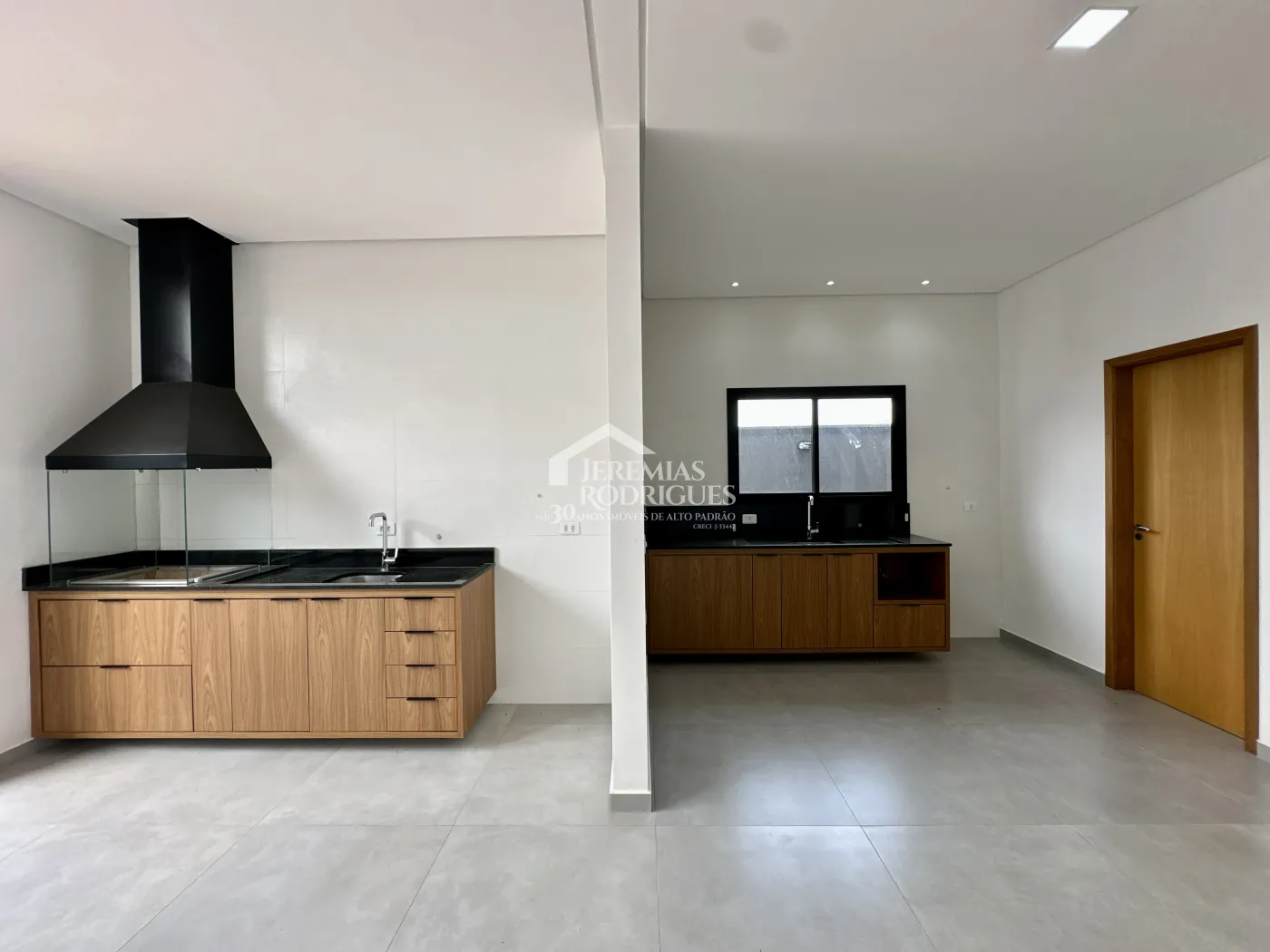 Casa para venda e locação com 3 suítes no Condomínio Cyrela Landscape em Taubaté/SP.