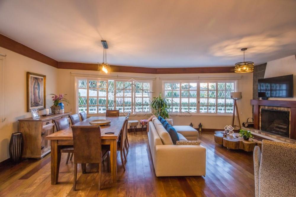 Casa à venda por R$ 3.200.000,00 - Campos do Jordão/SP