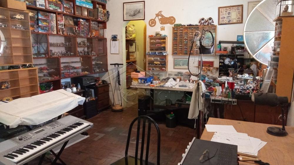 Casa com 3 quartos, 260 m², à venda por R$ 1.200.000- Centro - Taubaté/SP