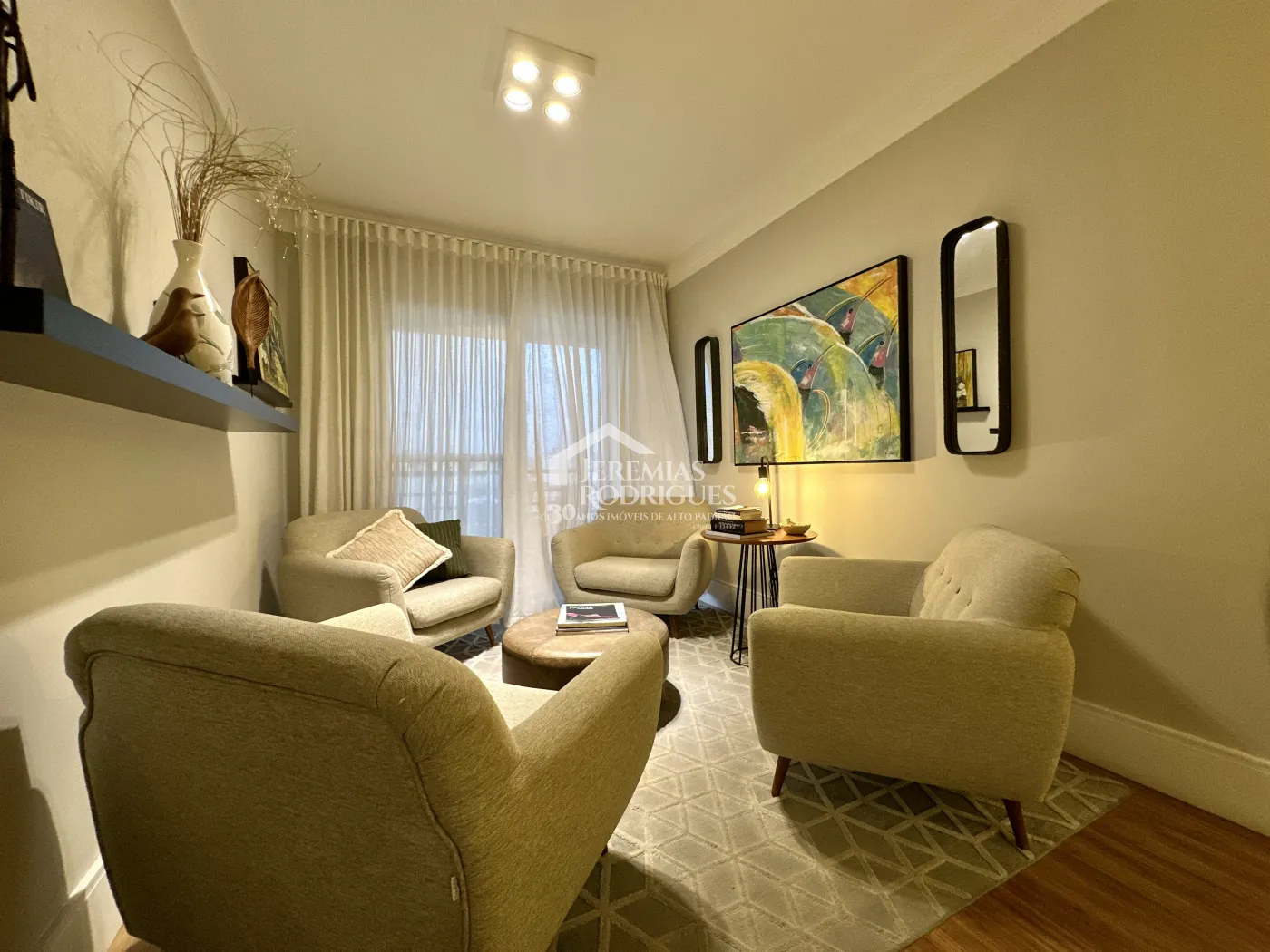 Apartamento com 2 dormitórios, 171 m² - Edifício Solar dos Juritis - Taubaté/SP.