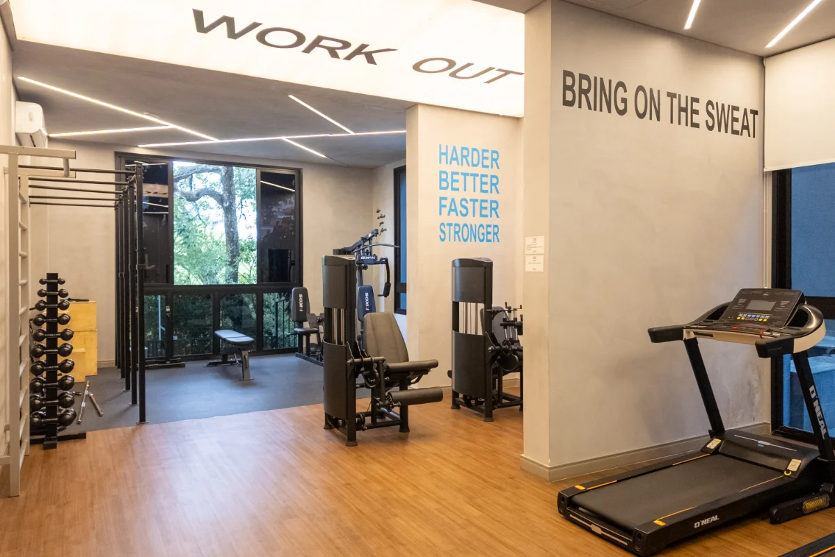 Studio mobiliado 43 m² | 700 m do metrô Praça da Árvore