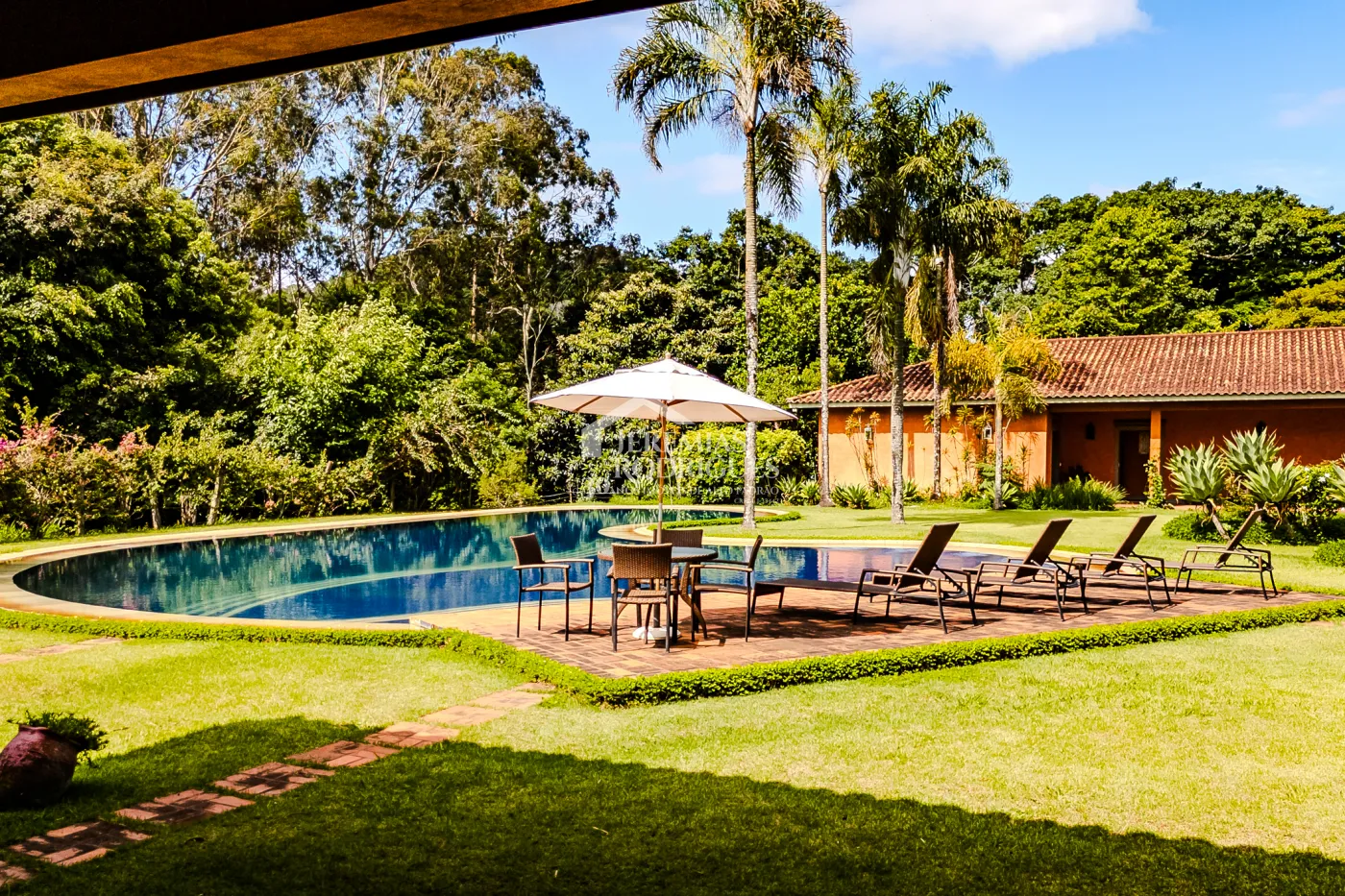 Casa à venda por R$ 6.200.000,00 - Cunha/SP