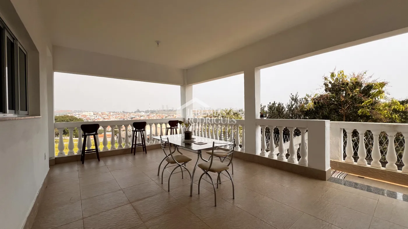 Casa com 3 dormitórios, 307 m² - Condomínio Campos do Conde Taubaté - Taubaté/SP.