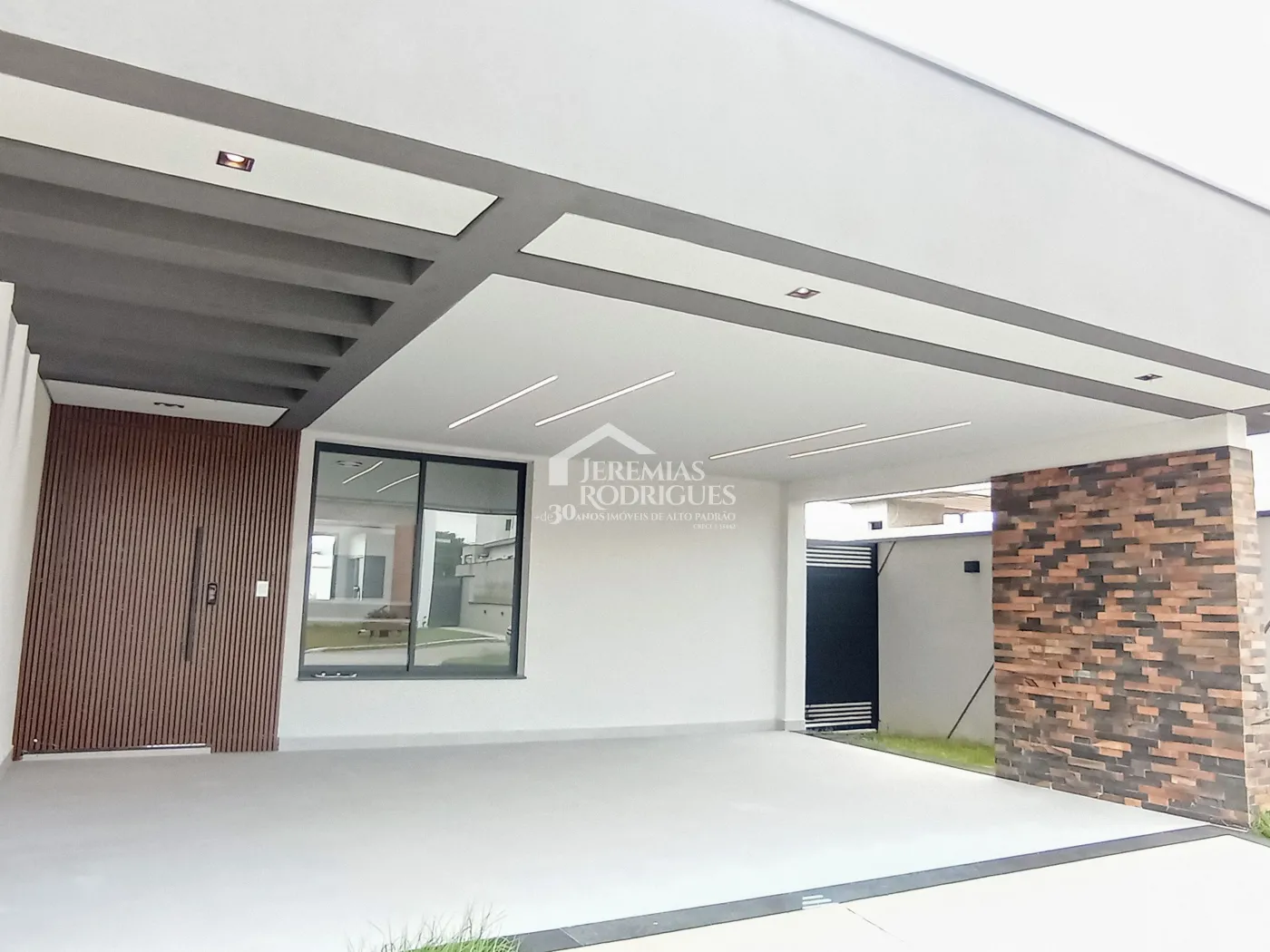 Casa para venda com 4 dormitórios no Condomínio Village Splendore em Pindamonhangaba/SP