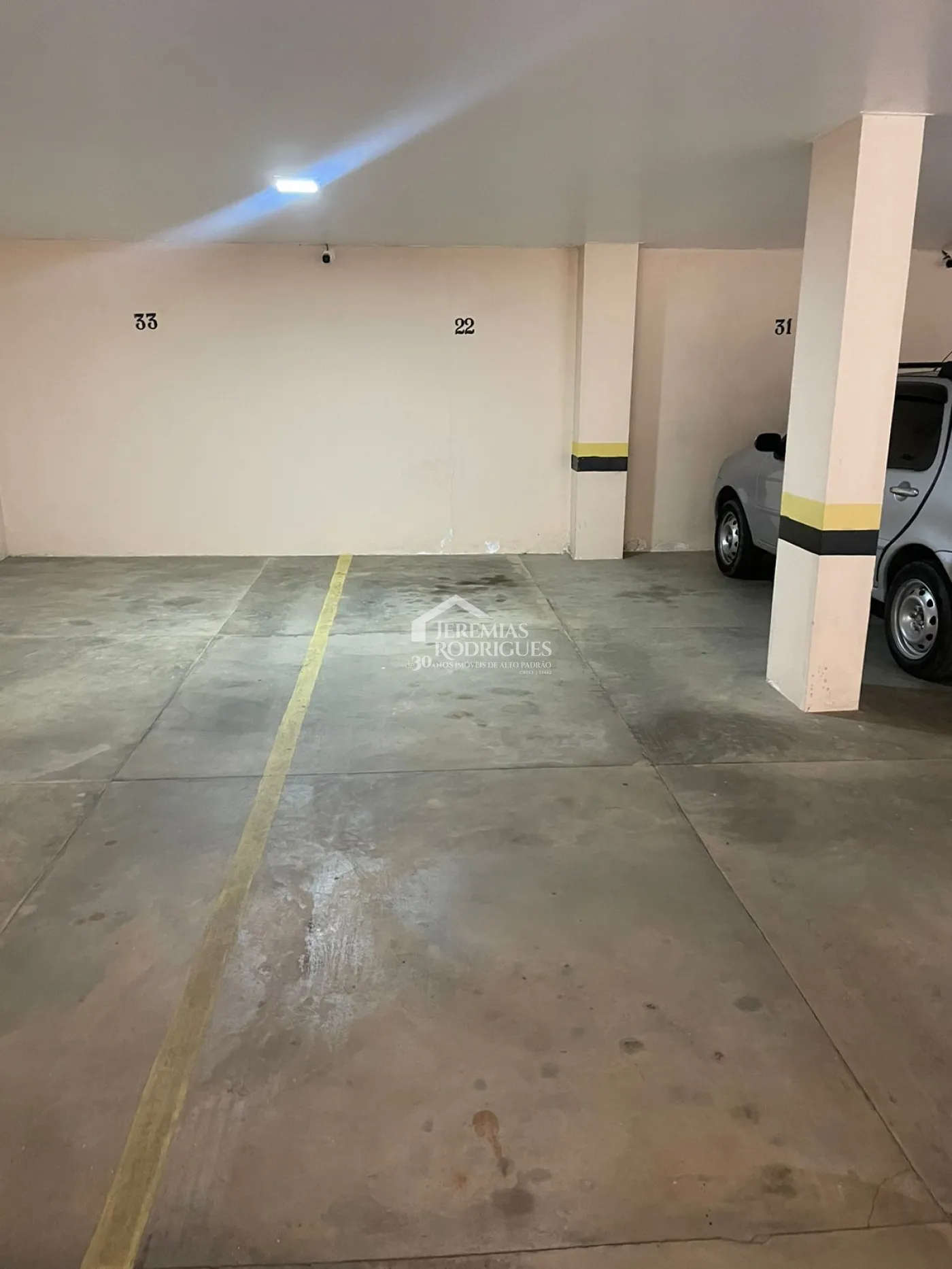 Apartamento com 3 dormitórios, 186 m² -  Condomínio Nouvelle Ville - Campos do Jordão/SP