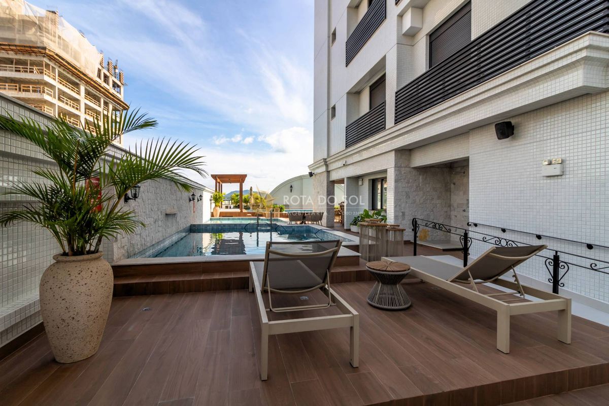 Paramount Tower Quadra Mar Itapema Meia Praia