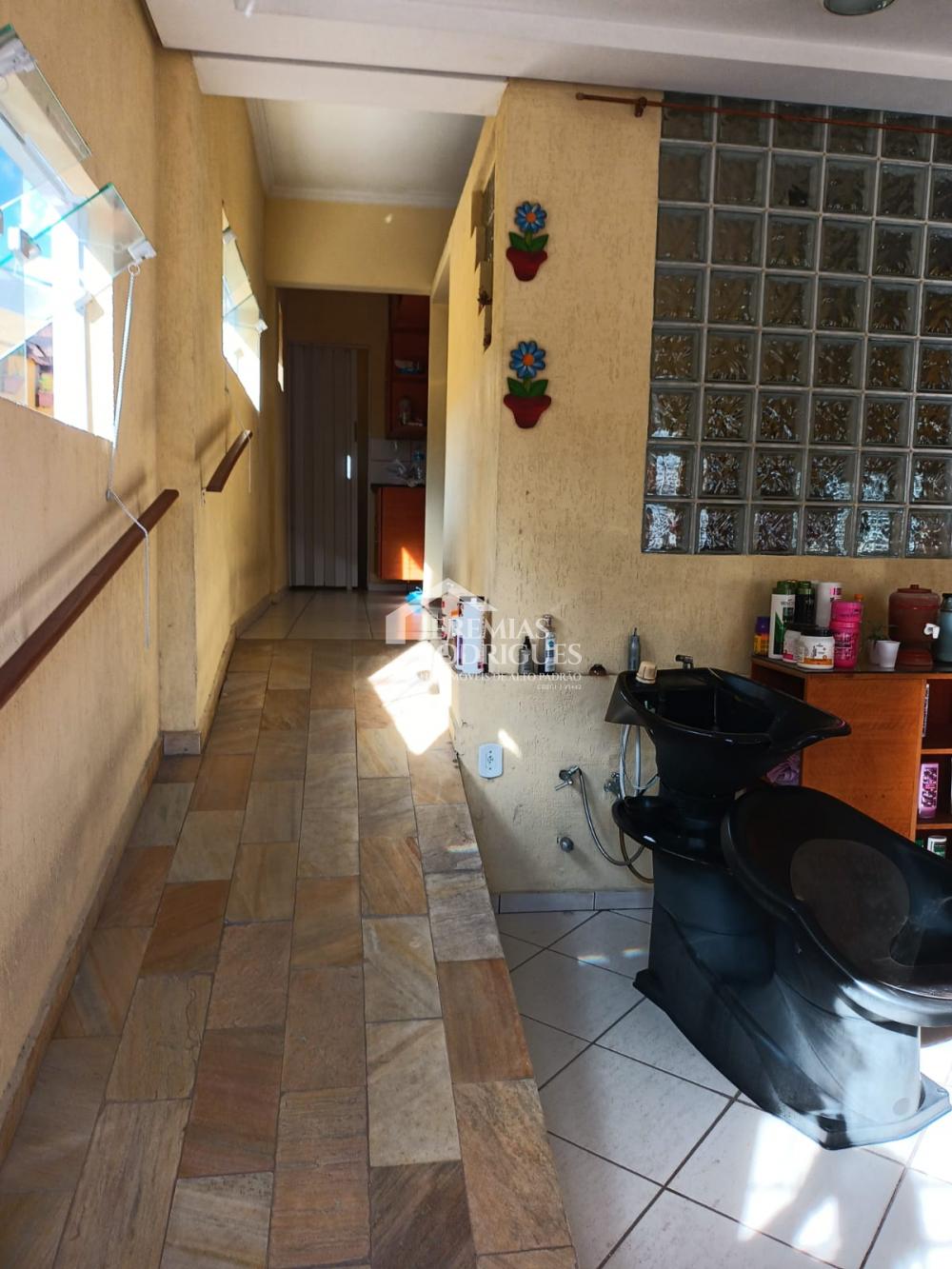 Casa com 3 dormitórios, 170 m² - Centro - Tremembé/SP
