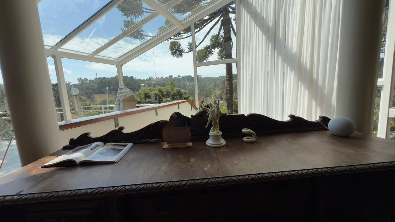 Casa à venda por R$ 2.300.000,00 - Campos do Jordão/SP