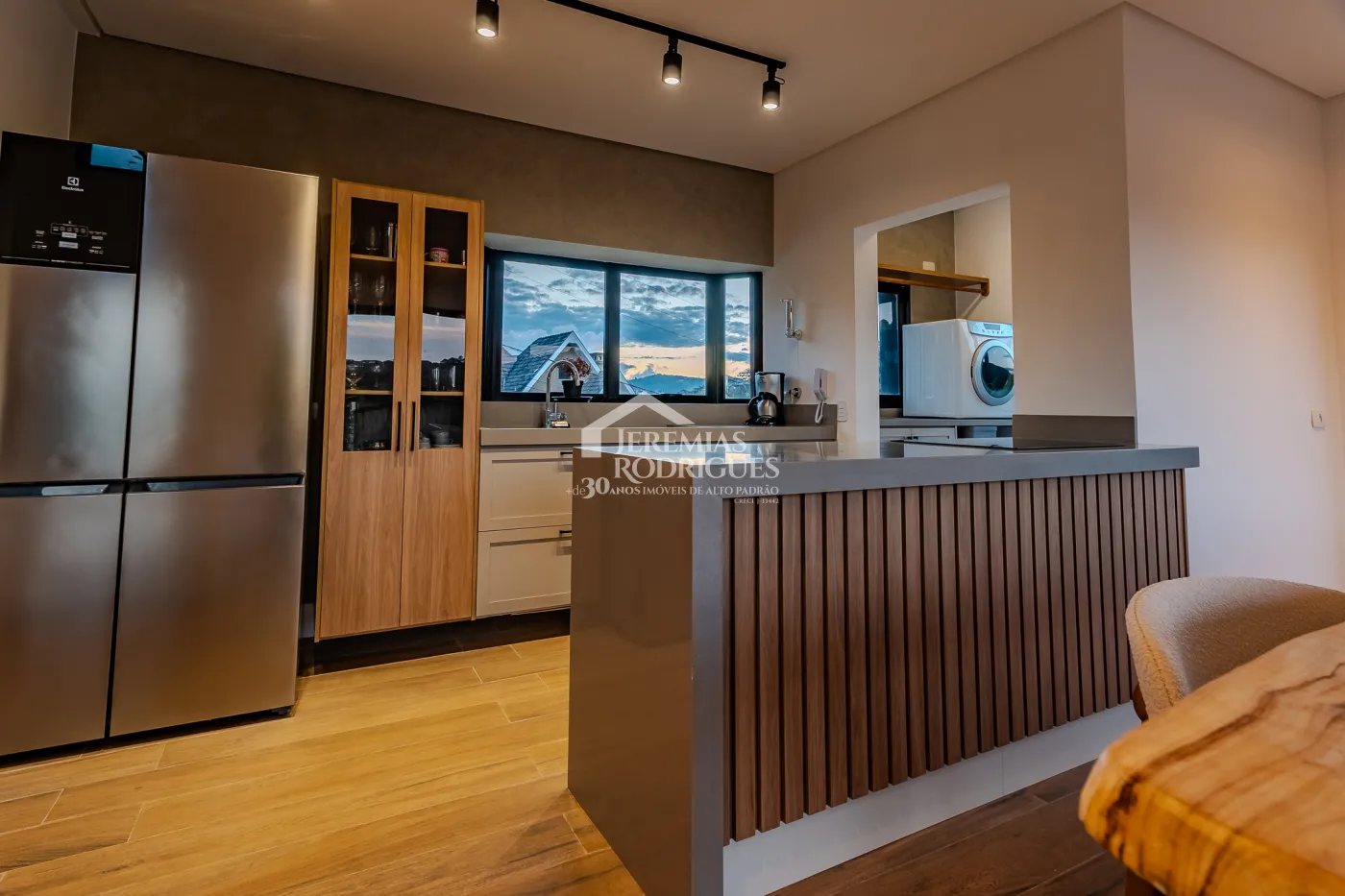 Casa à no Condomínio Recanto do Sol em Campos do Jordão/SP